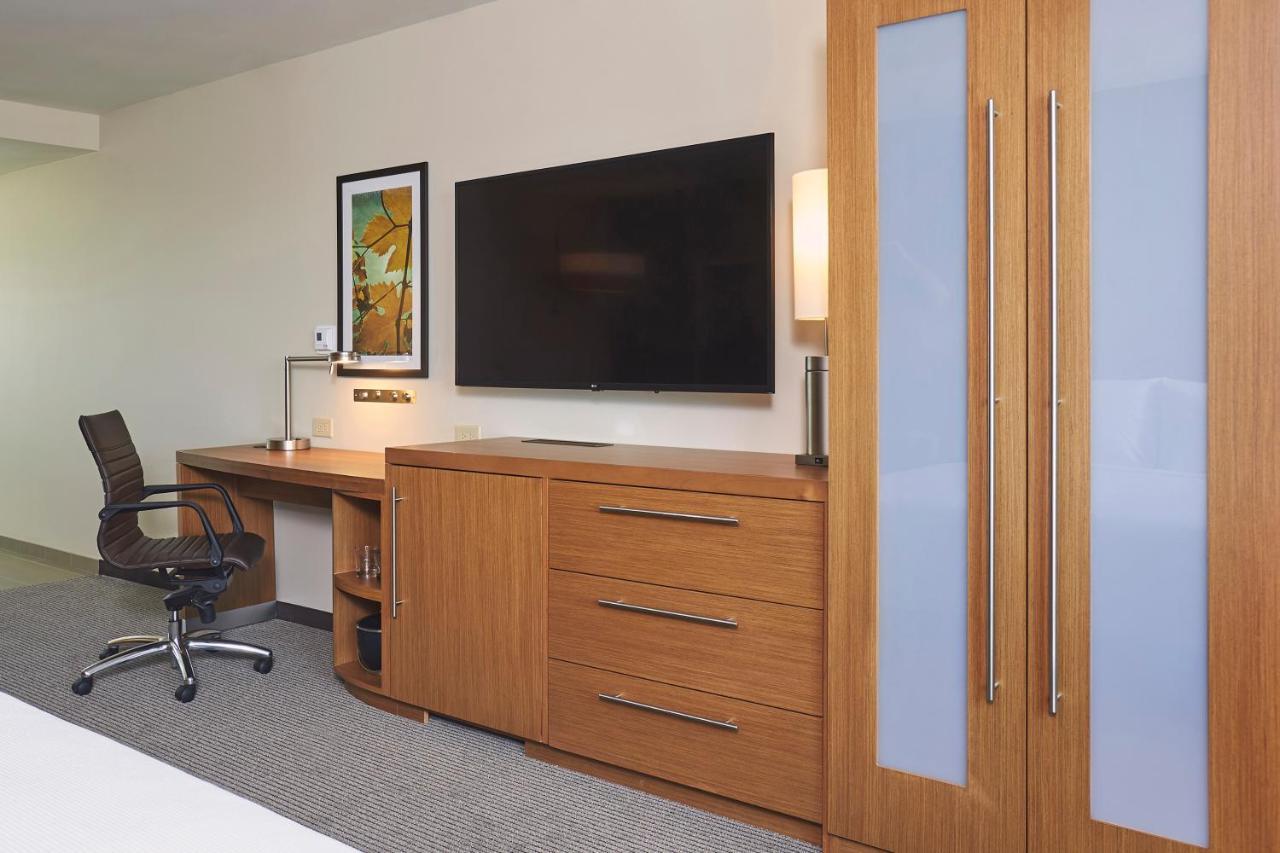 Hyatt Place Toronto/Mississauga Centre Zewnętrze zdjęcie