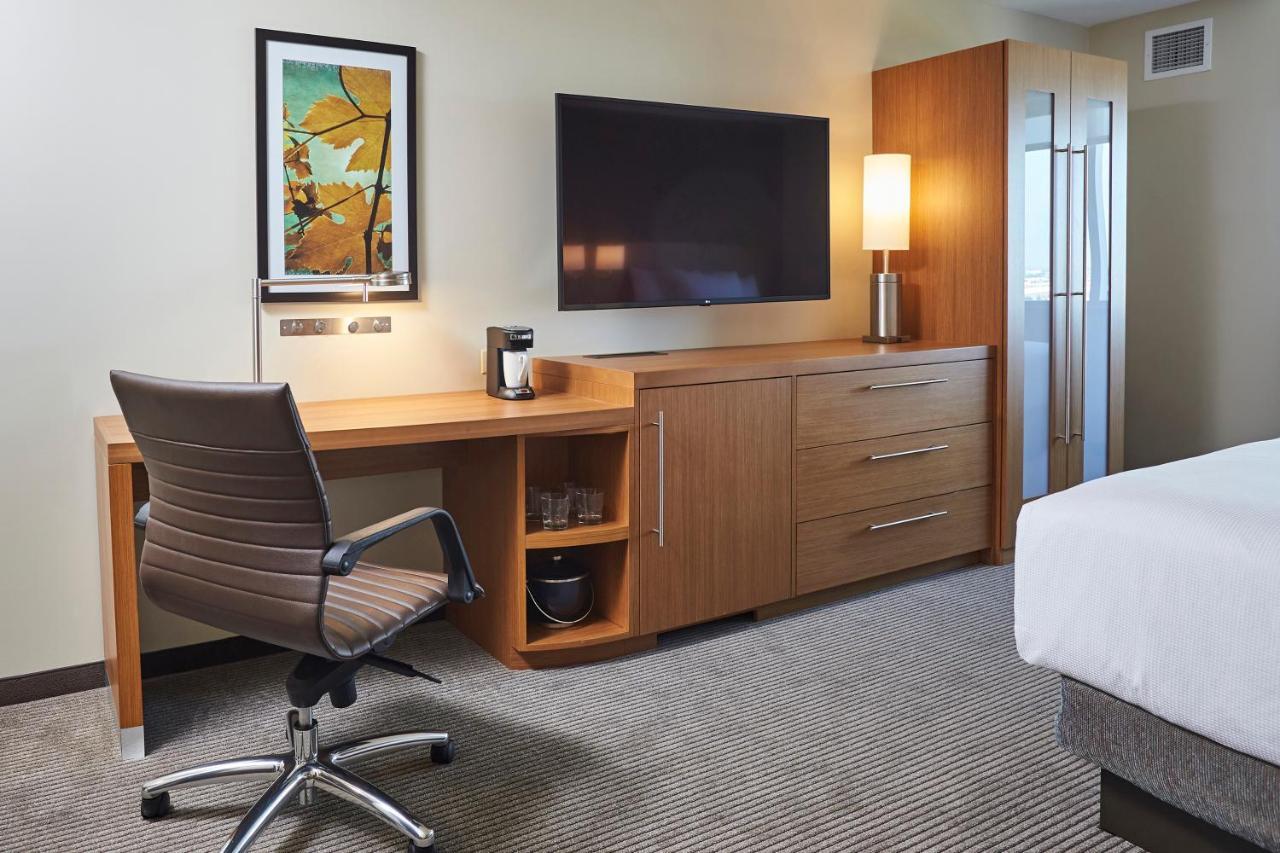 Hyatt Place Toronto/Mississauga Centre Zewnętrze zdjęcie